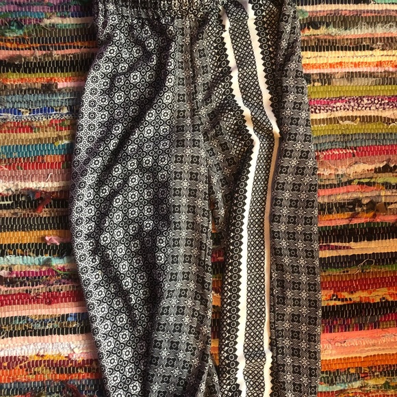 Boho Hippie Wide Leg Black & White - Picture 4 of 8